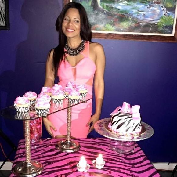 Meet your Posher, Iraida - Picture 1 of 1